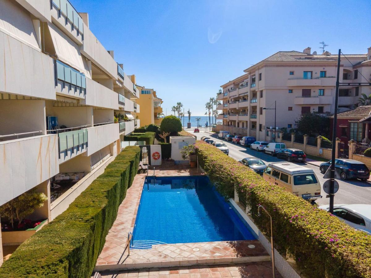 3 Bed Las Petunias, San Pedro 马尔韦利亚 外观 照片
