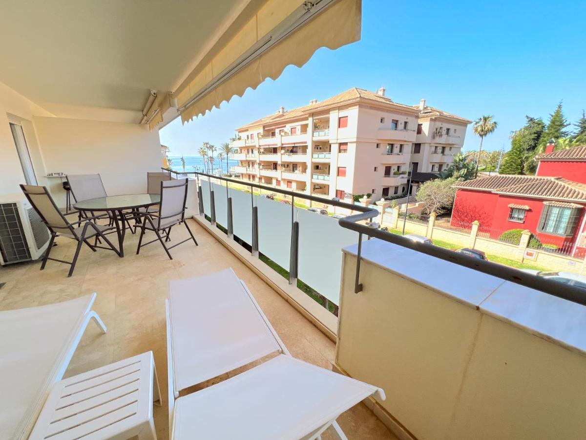3 Bed Las Petunias, San Pedro 马尔韦利亚 外观 照片